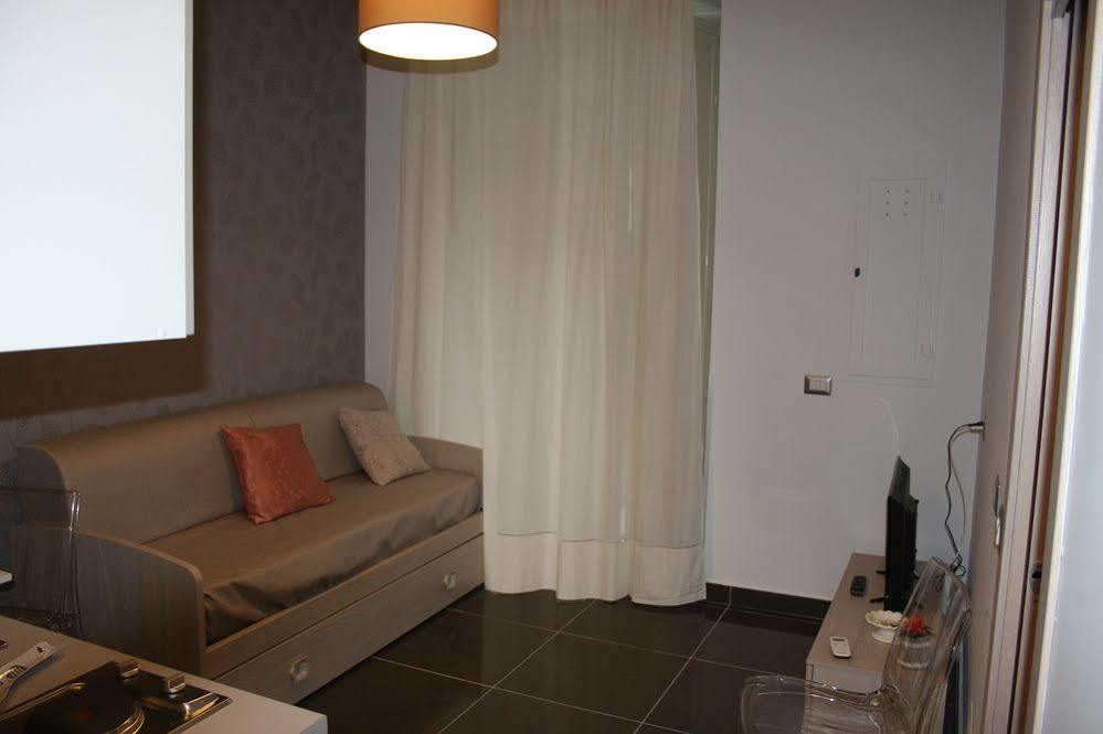 Отель Be Italian Flat Bovio Неаполь Экстерьер фото