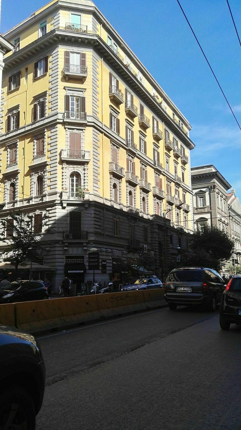 Отель Be Italian Flat Bovio Неаполь Экстерьер фото